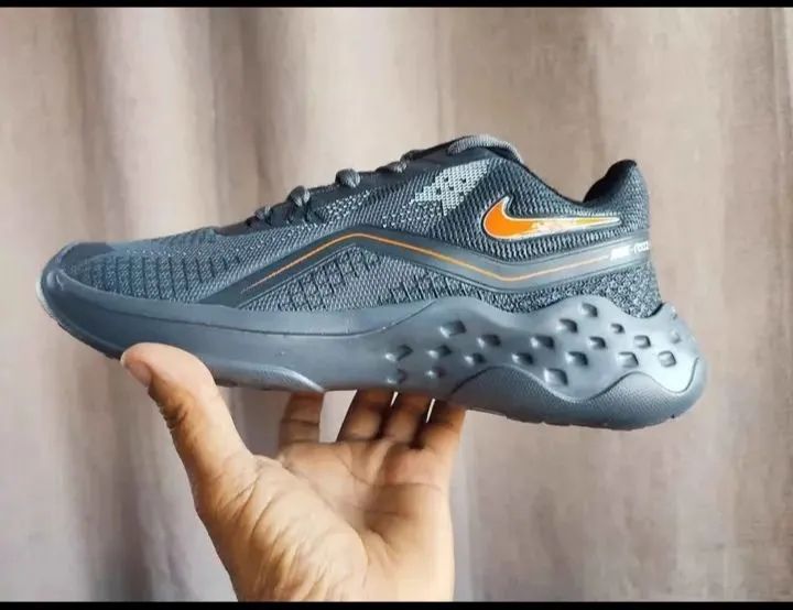 Tênis Nike React - Cinza - Foto 5