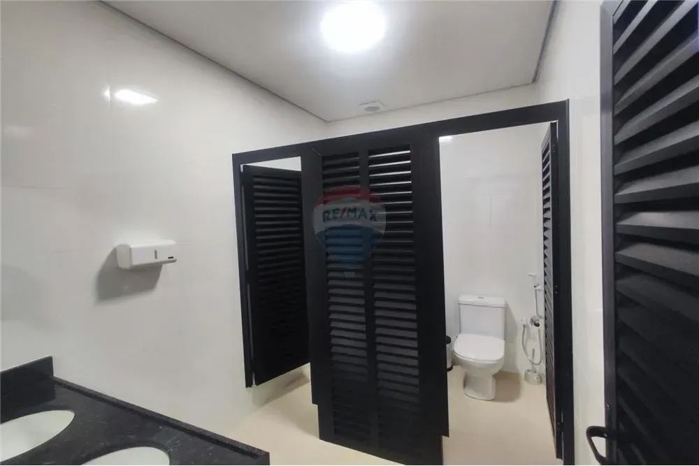 Ponto comercial para locação em avenida de grande fluxo, próximo ao supermercado Pague Men - Foto 9