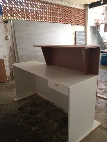 balcão reto live branco com amadeirado - Foto 4