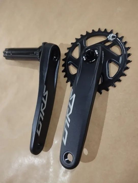 SRAM Truvative カーボンクランク　170/32t DUB SRAM Truvative カーボンクランク 170/32t DUB SRAM Truvative