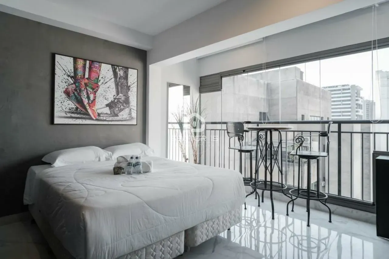 Studio para locação em Moema, 25M², ao lado do metrô, mobiliado