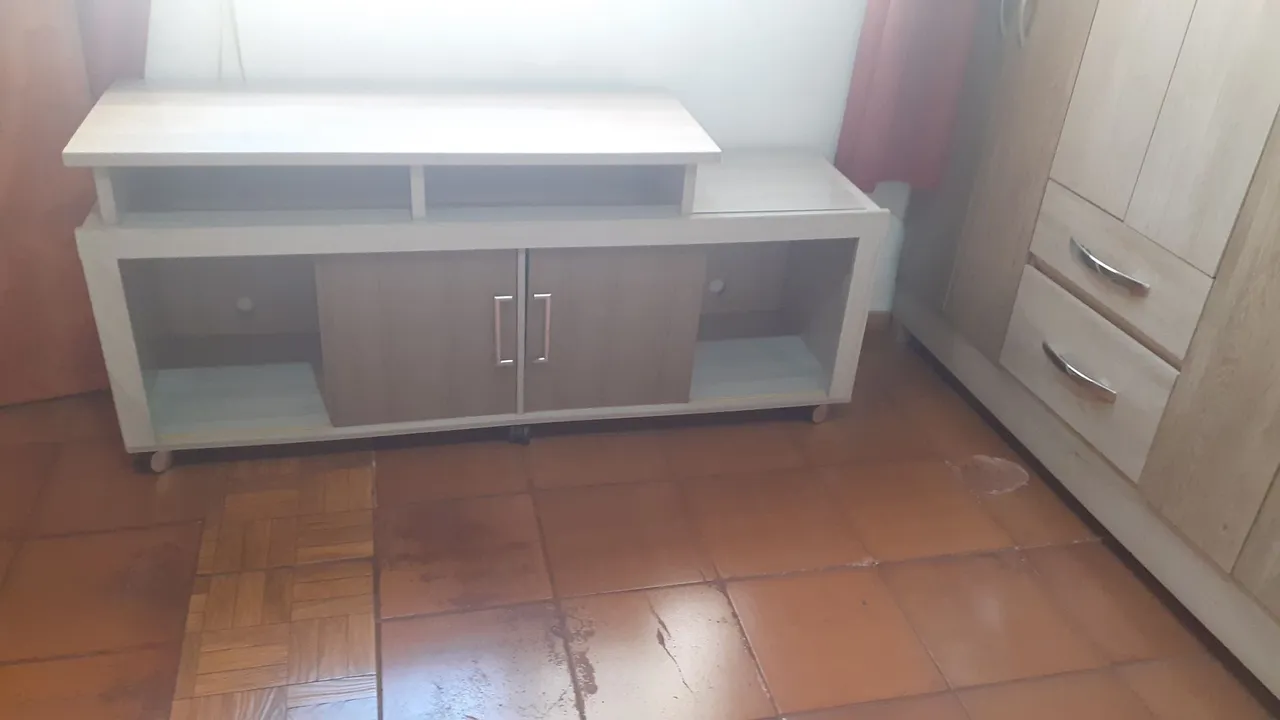 Rack de TV com Design Moderno