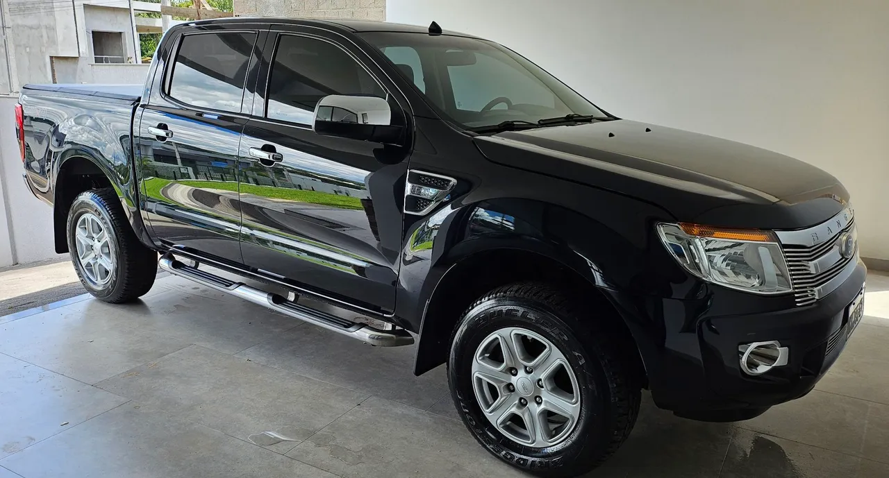 Ford Ranger 2014 em excelente estado
