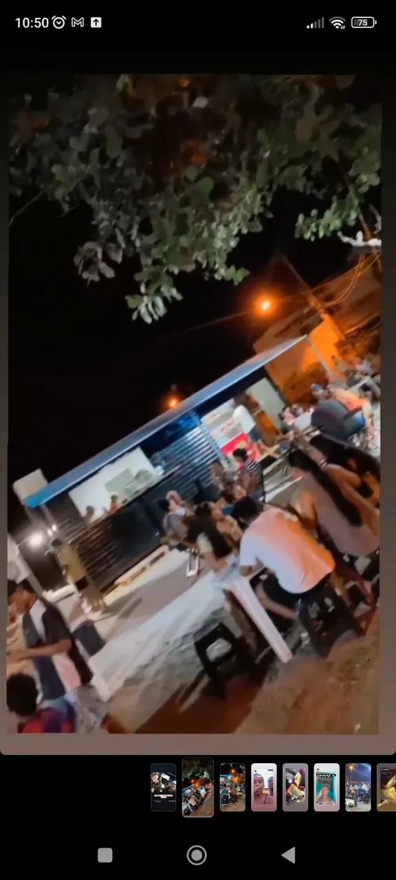 Baú 7 metros (lanchonete ) com tudo dentro  - Foto 2