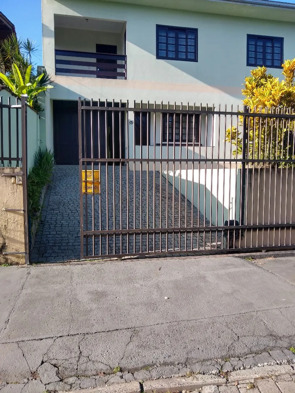 Aluguel casa 2 andares