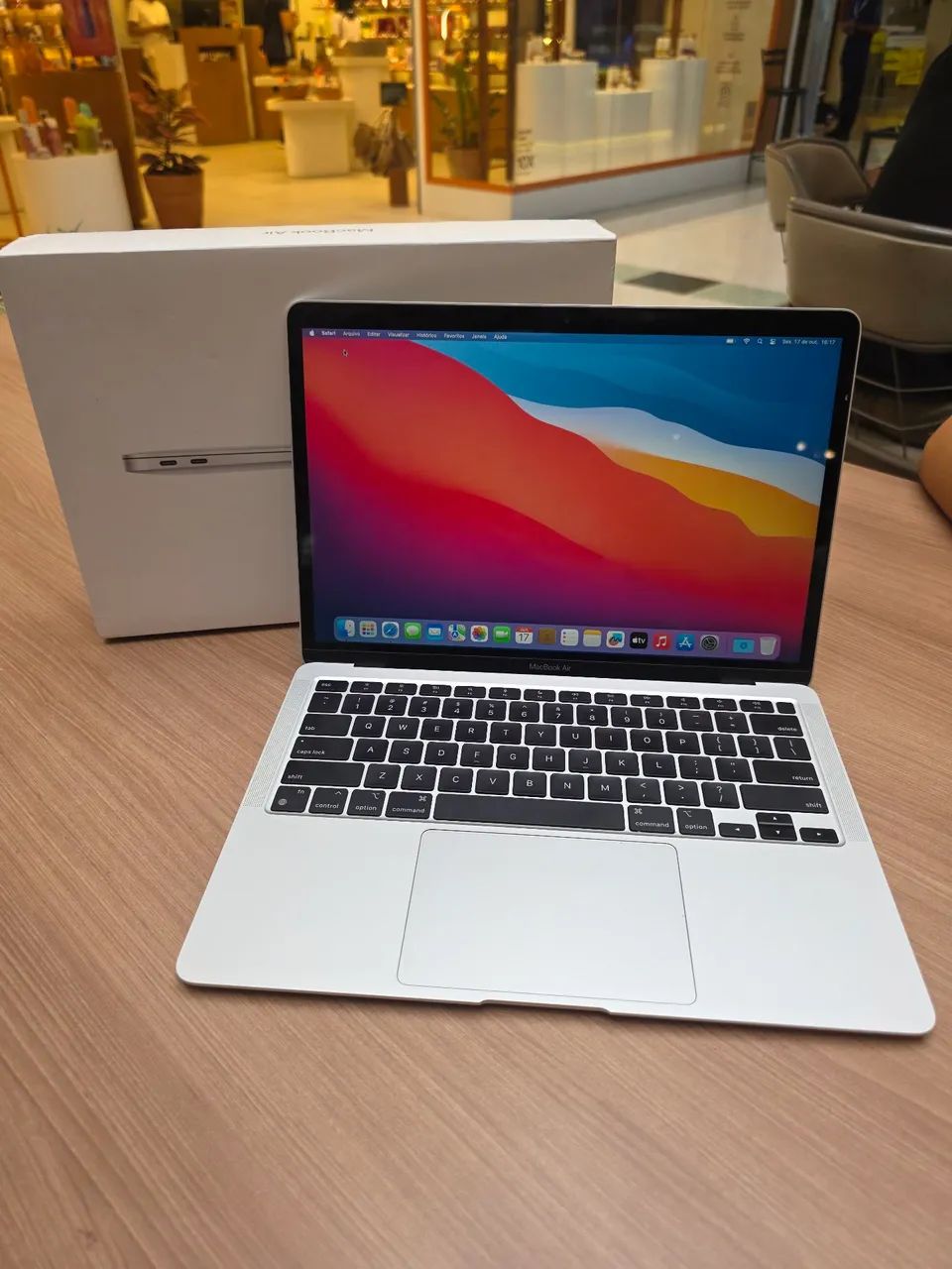 MacBook本体 NERUKOMacBook Air M1 256GB 8GB Macbook Air Apple M1 8GB de RAM SSD 256 GB Tela de Retina 13,3