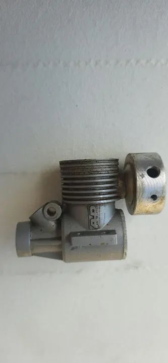 Bloco com mufla do motor ASP HORNET hornet  .15 Glow