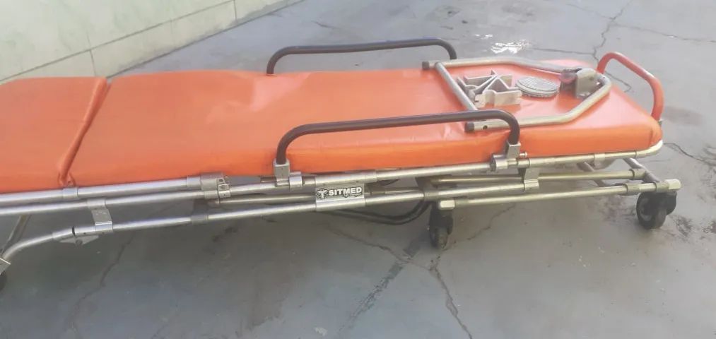 Maca Retrátil  200kg 440 LB Resgate e Remoção - Sitmed life Transport Tel: * - Foto 2