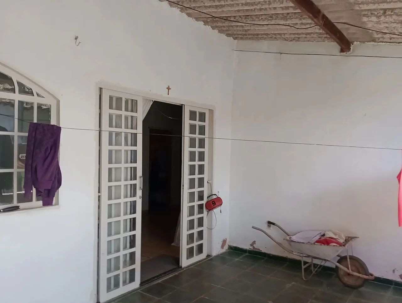IVendo casa 3 quartos em valparaiso Anhaguera B  com quintal e Garagem pra 2 carro coberto - Foto 3