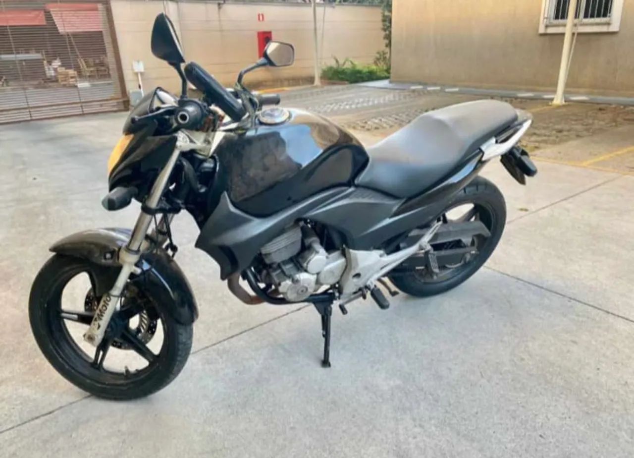 CB300r 2011