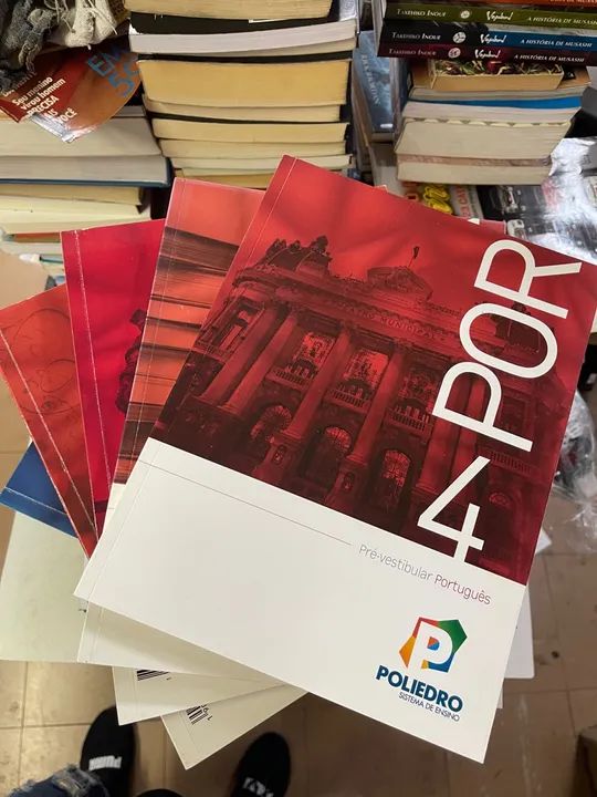 Livro português 4 volumes - Apostilas Pré-vestibular Poliedro - Foto 2