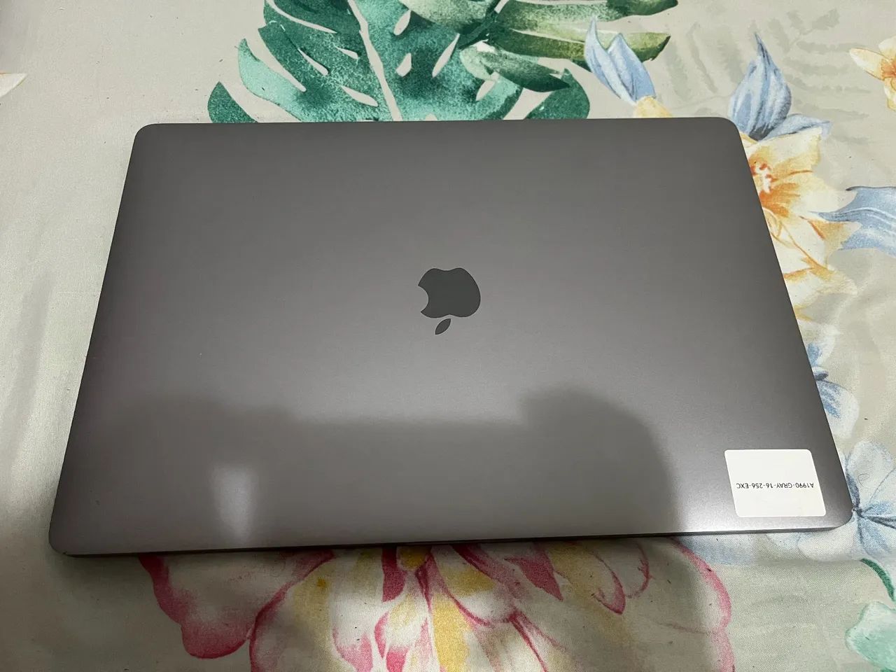 Macbook Pro 2018 15 Polegadas 256GB / 16GB RAM - Notebooks