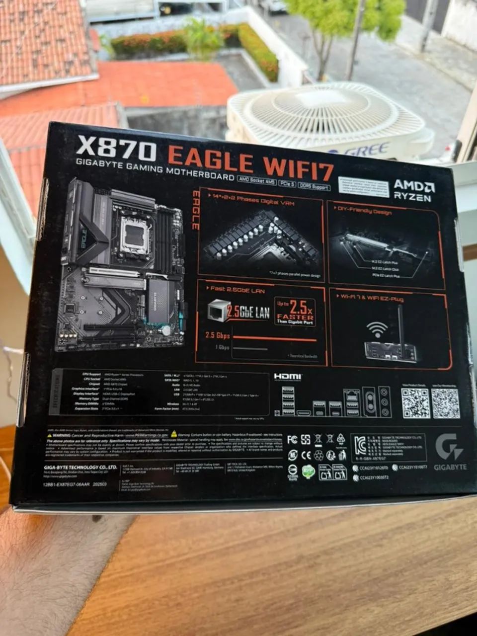 (Lacrado) Placa mãe Gigabyte X870 Eagle wifi 7 - Foto 2
