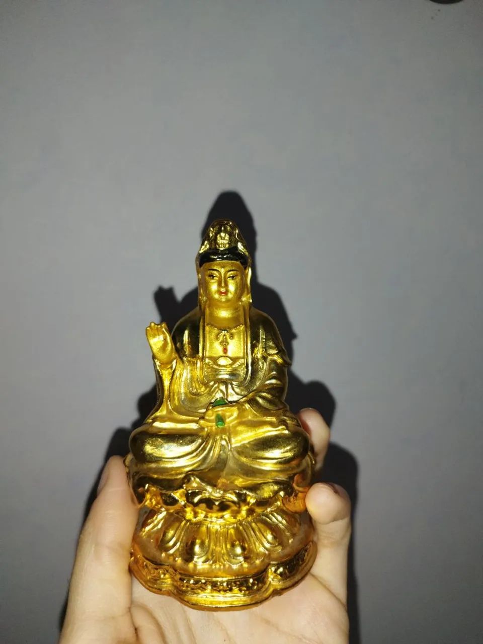 Estátua Kuan Yin banhada a ouro 18k - Foto 2