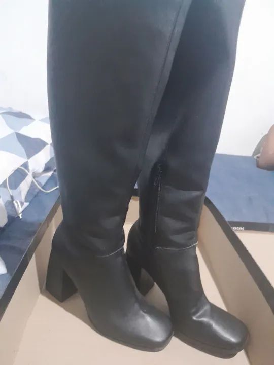 Botas Over The Knee Pretas - Foto 2