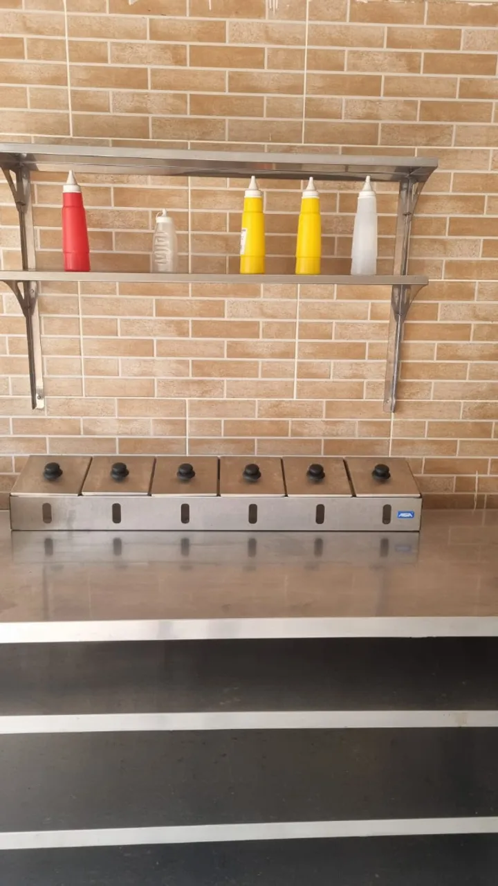 Condimenteira 2 prateleiras e 6 cubas INOX metade do preço para sair hoje