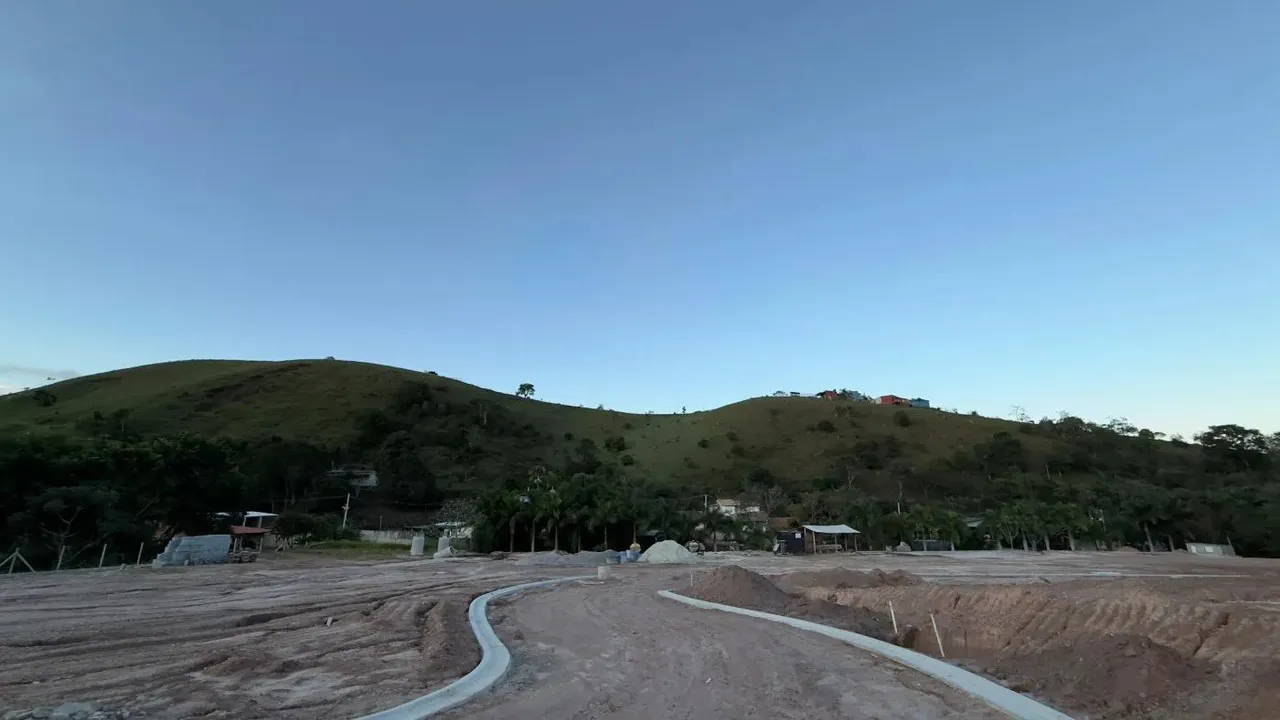 Lote em Condomínio Fechado para Venda em Guararema, Ajuda
