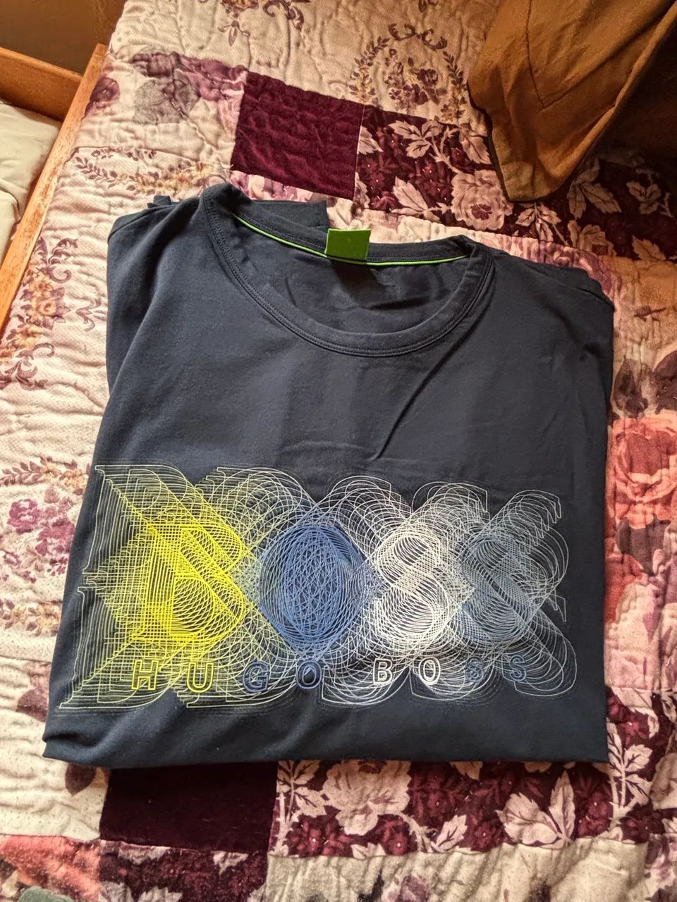 Camisa Hugo Boss xl gg zero sem uso  - Foto 5