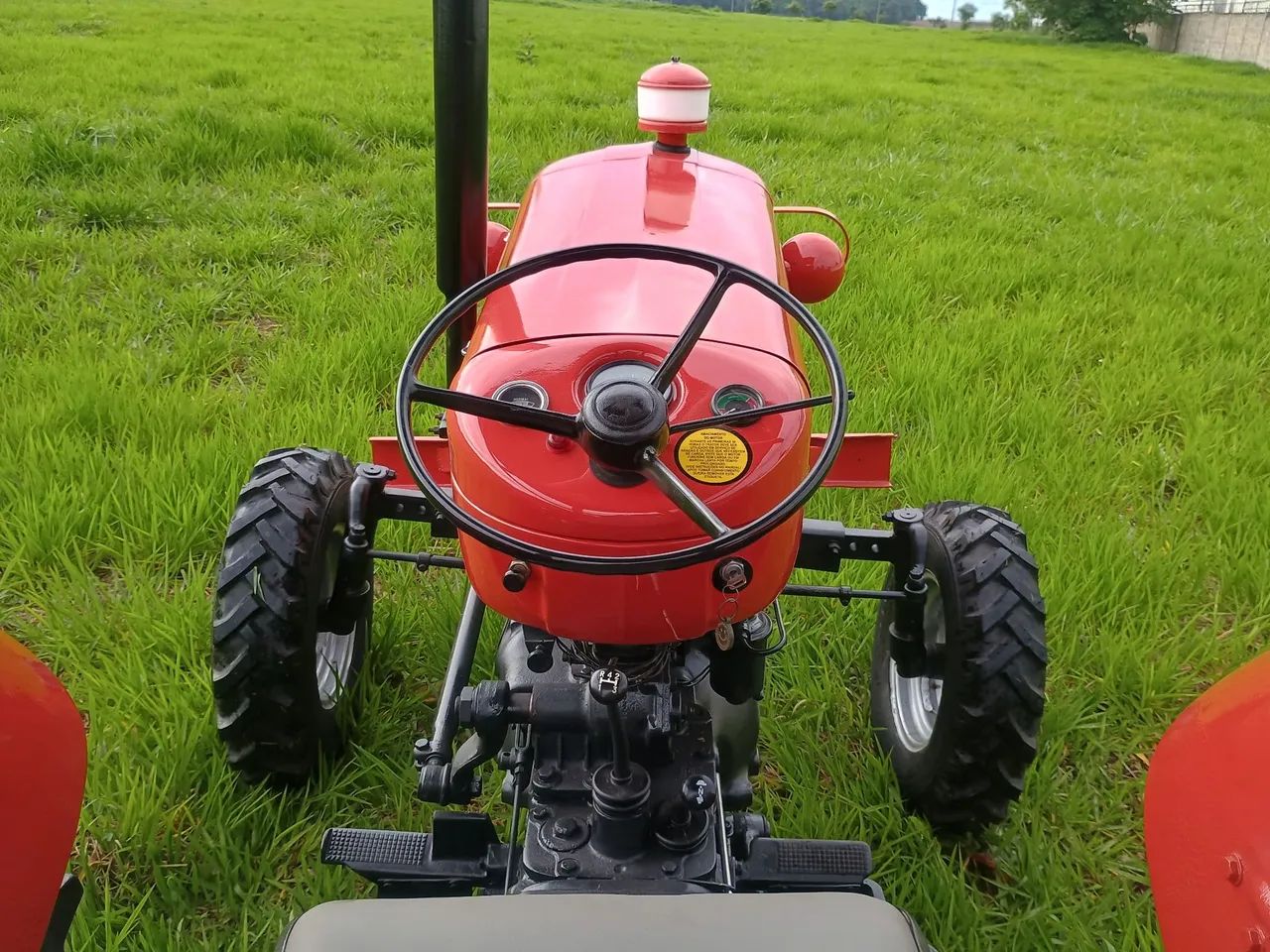 Trator Massey Ferguson 65x 4 marchas em estado de novo  - Foto 5