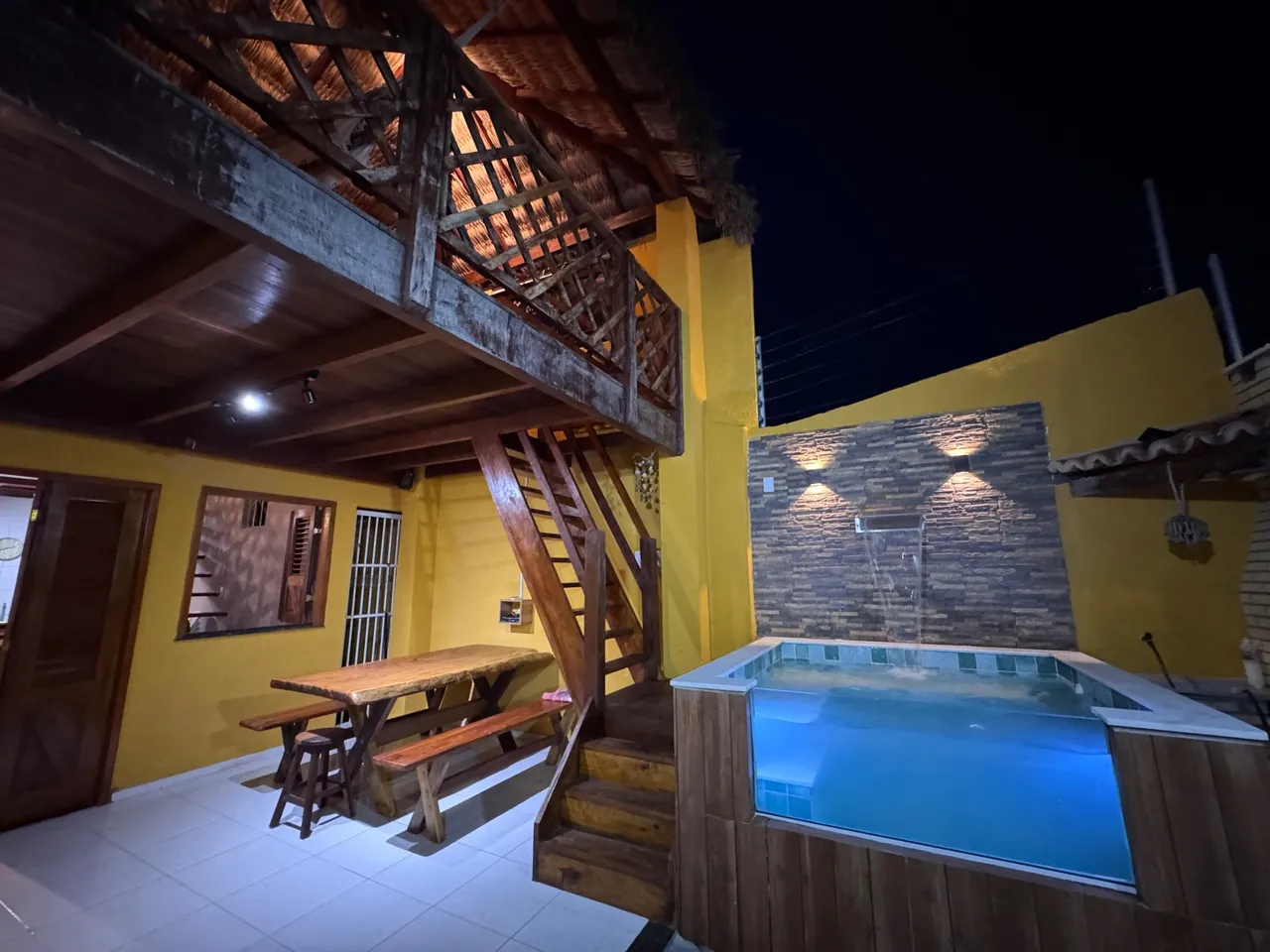 VENDO CASA NO COQUEIRO 300 METROS DA PRAIA