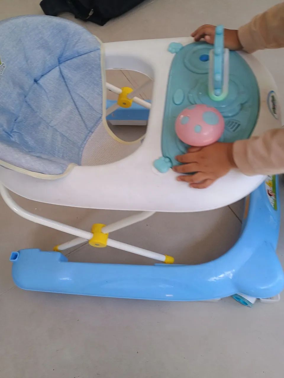 Andador de bebê  - Foto 2