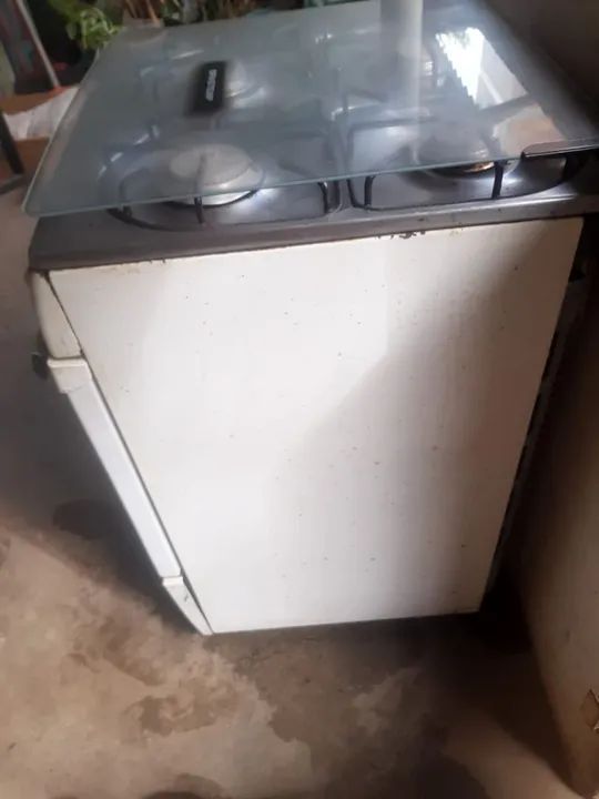 Fogão a Gás Usado - Foto 2