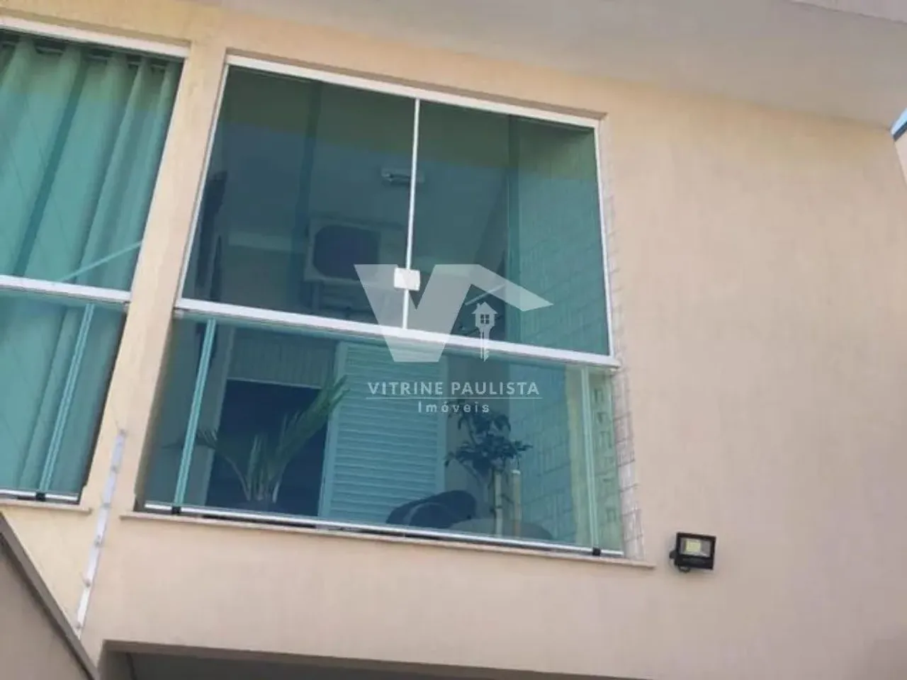 Imperdível oportunidade! Casa à venda em São Paulo-SP, Vila Carrão, 3 quartos, 3 suítes, 2