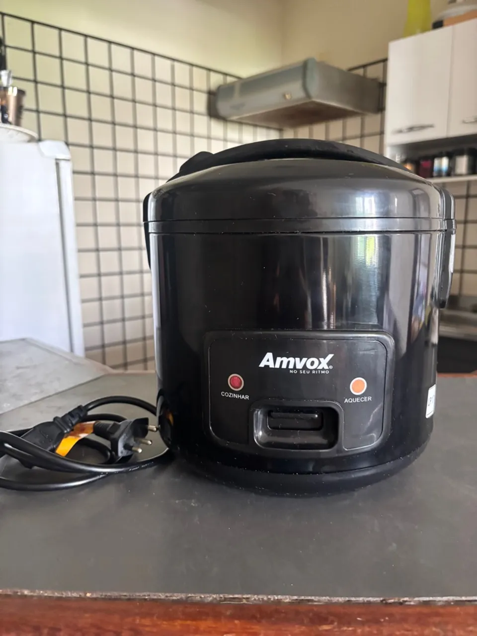Panela elétrica de Arroz Amvox