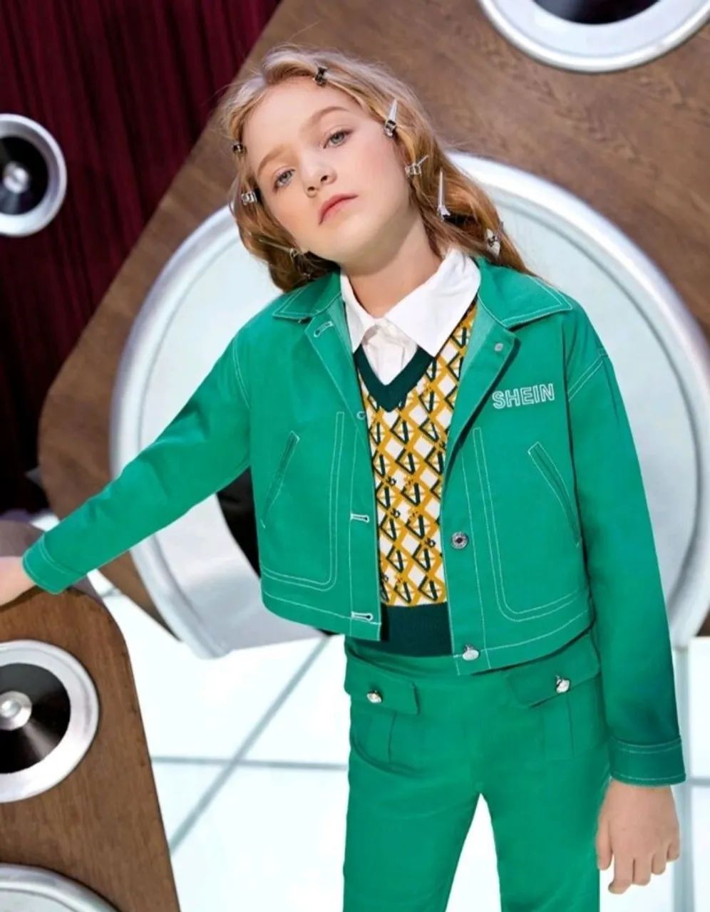 Casaco novo Shein P jeans bordado  - Foto 3