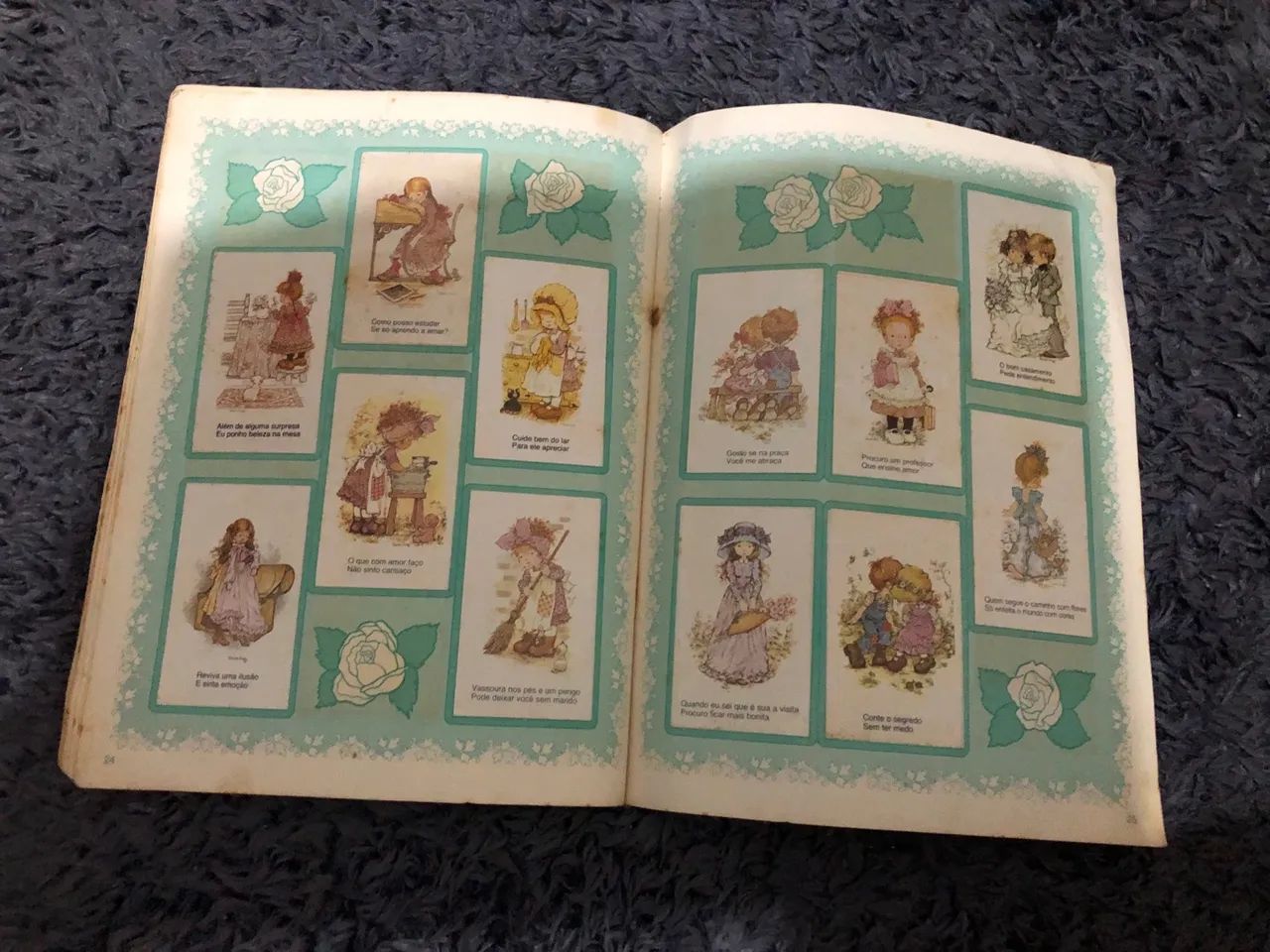 Álbum de Figurinhas - Livro Ilustrado Bem Me Quer - Sarah Kay - Foto 4