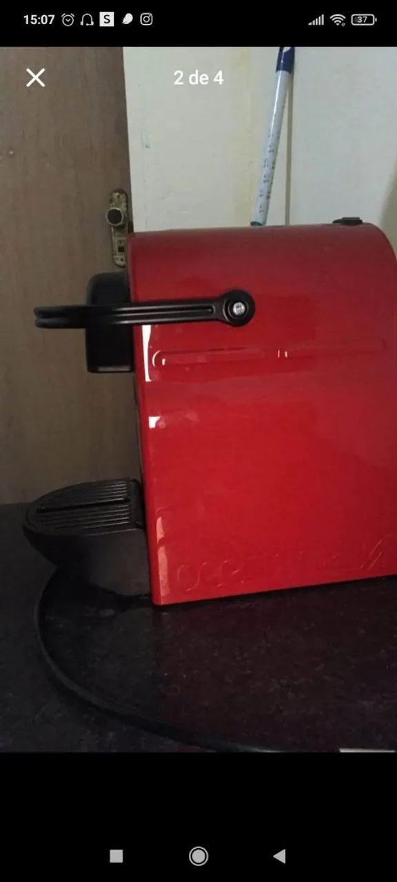 Cafeteira Nespresso Vermelha - Foto 2