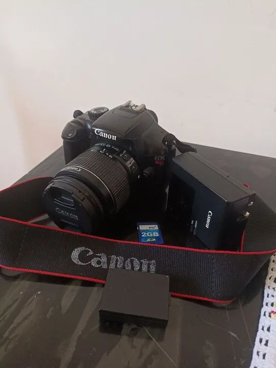 Câmera Canon EOS Rebel T3i - Foto 6