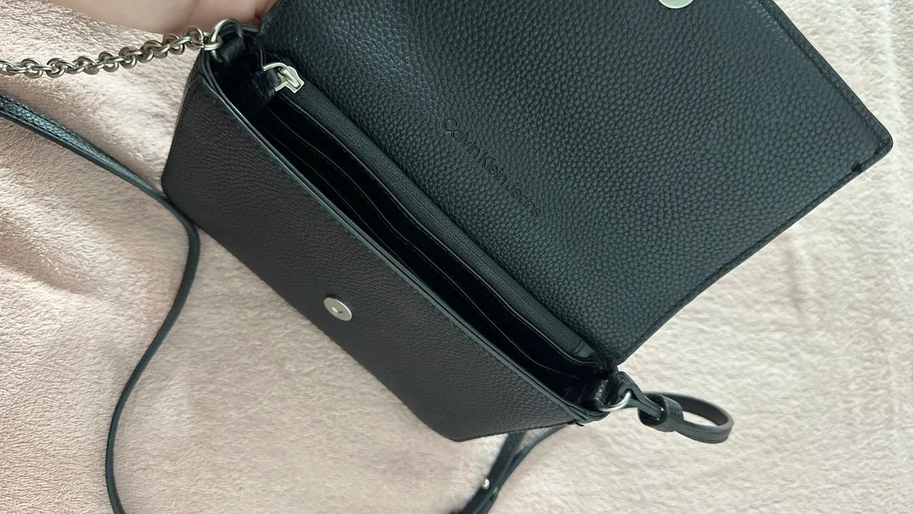 Bolsa Calvin Klein 64304970331010121