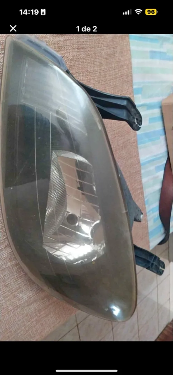 Farol Dianteiro Automotivo celta máscara negra