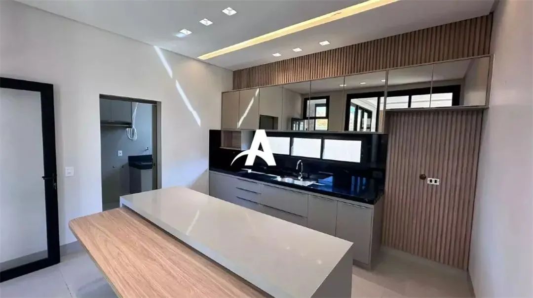 Casa em Condomínio com 288,66m² à venda no Tamboré