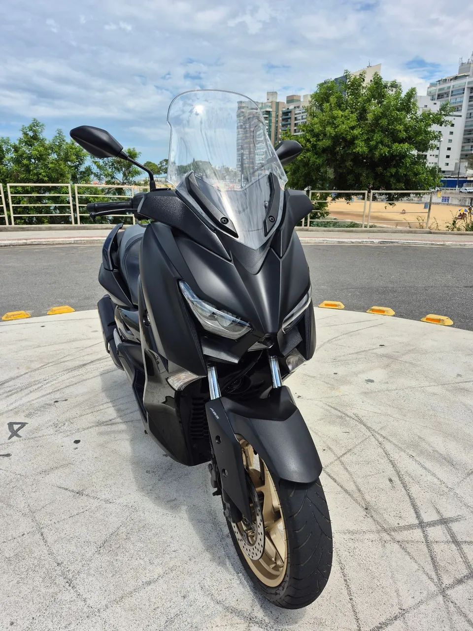 YAMAHA XMAX 250 ABS - Foto 10