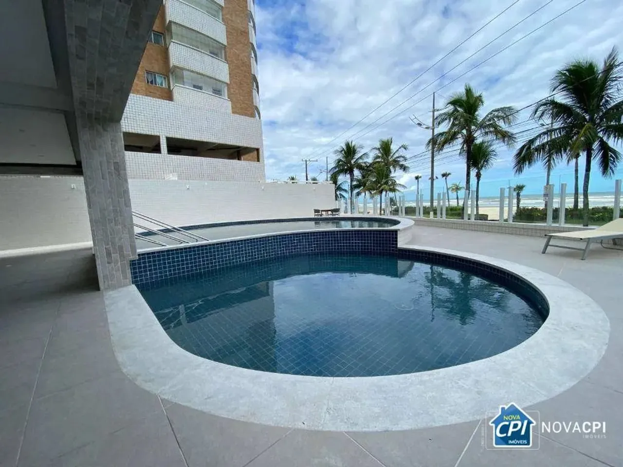 Apartamento FRENTE MAR com 1 Quarto na Vila Balneária em Praia Grande/SP
