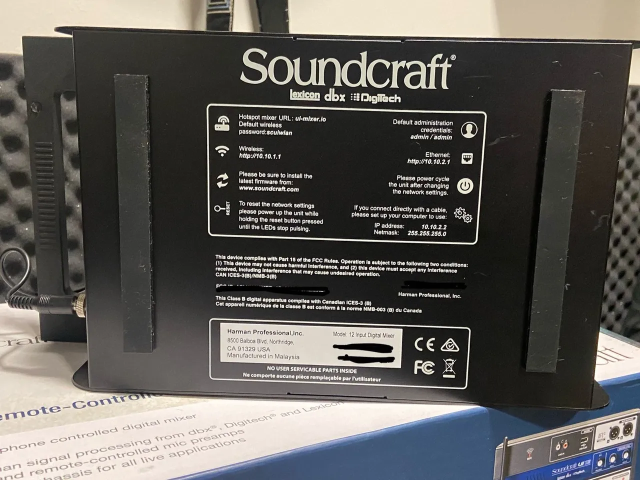 Mesa de Som digital Soundcraft Ui12