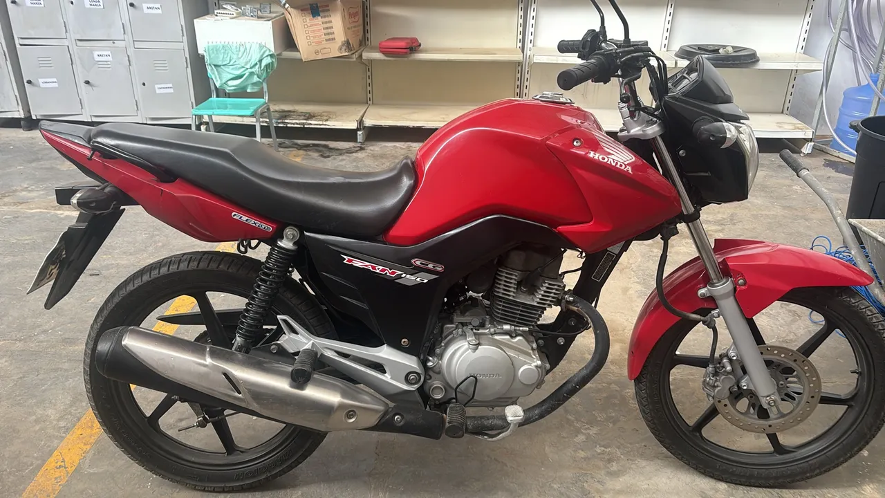 Vendo CG 150 FAN ESDI 2015 Juazeiro