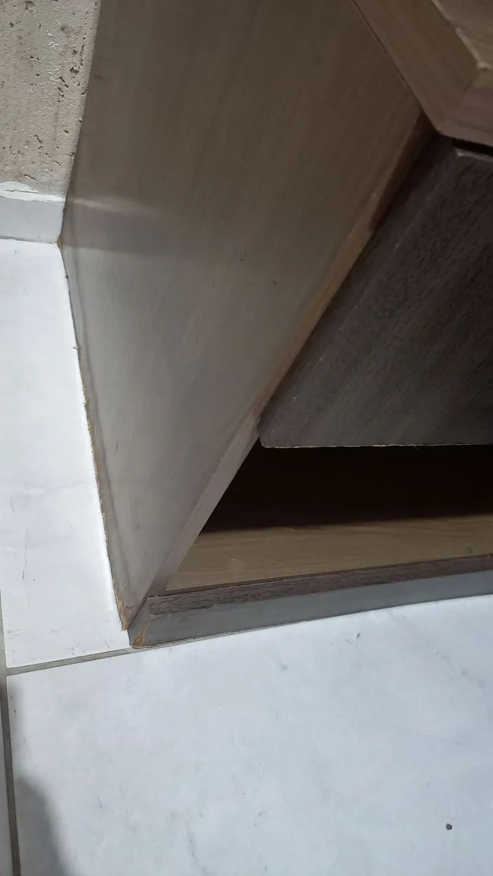 Guarda roupa usado MDF64374975830402124