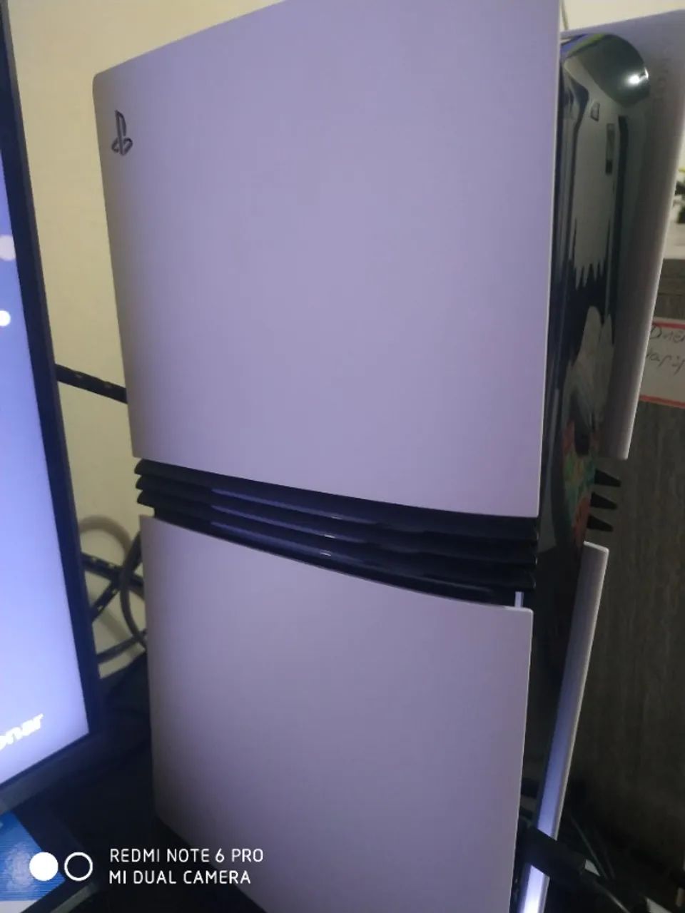 PS5 PRO 2TB - Foto 3