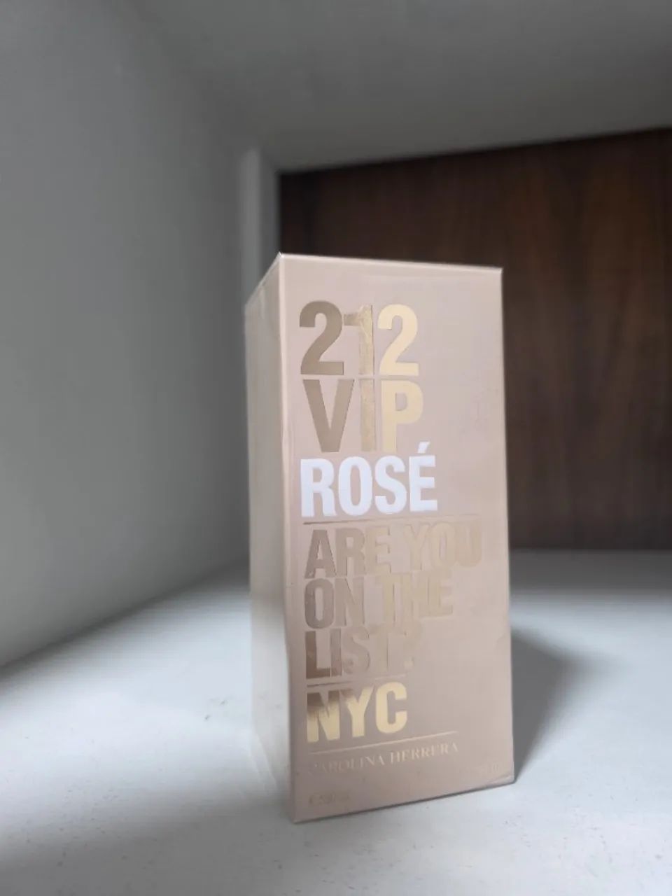 212 VIP Rosé - Carolina Herrera - 80ml perfume