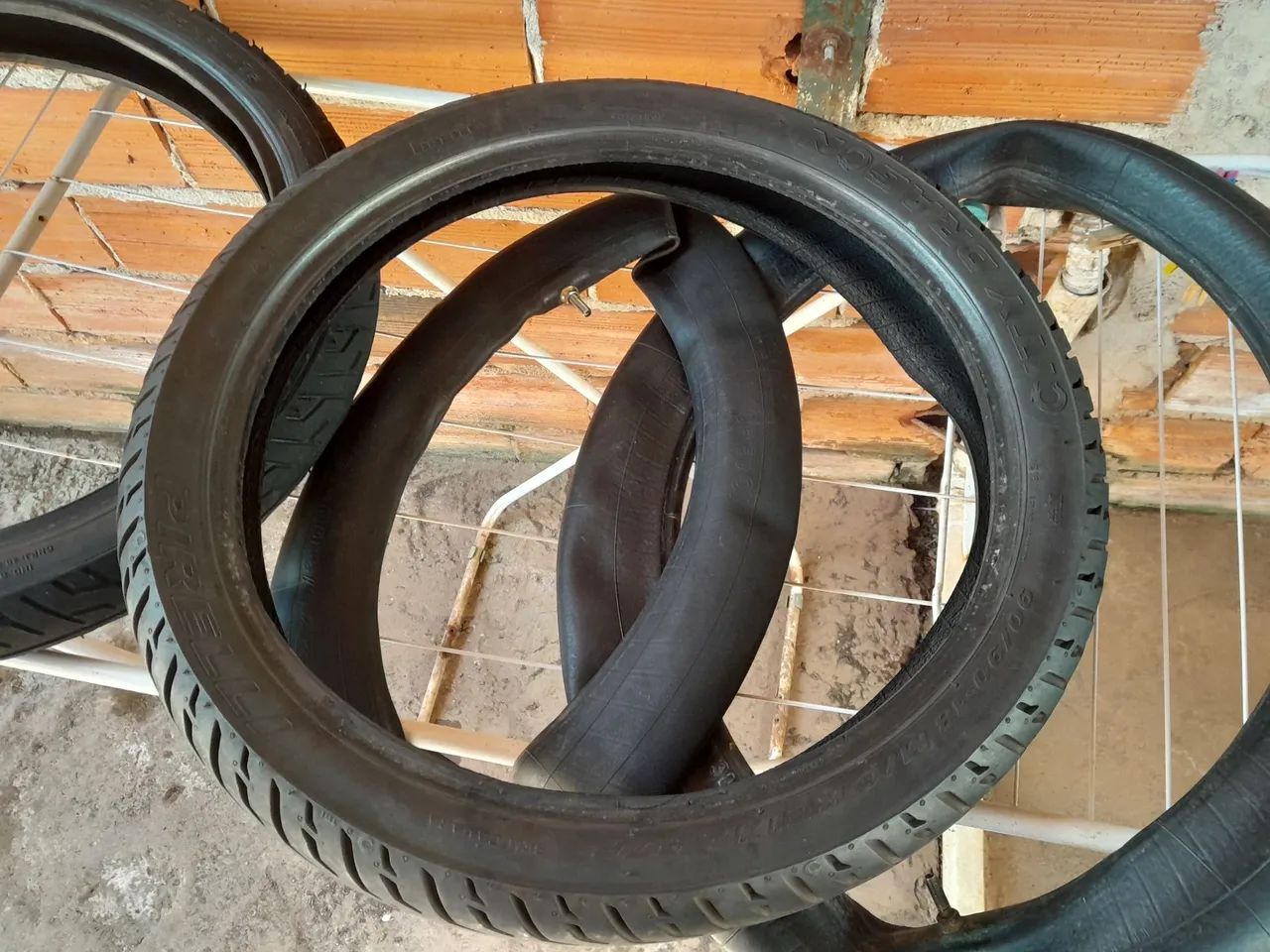 Pneus de Moto