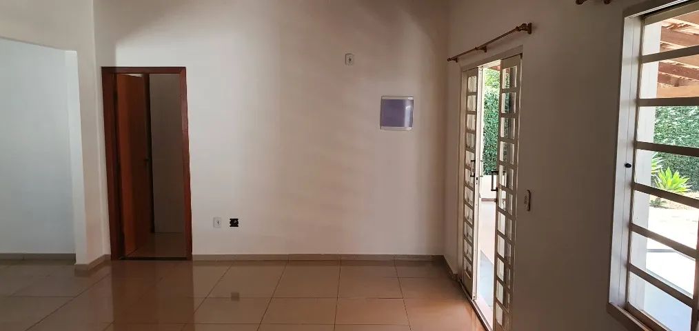 Casa Aconchegante com 3 Suítes - Condomínio Fechado na EPTG - Foto 3