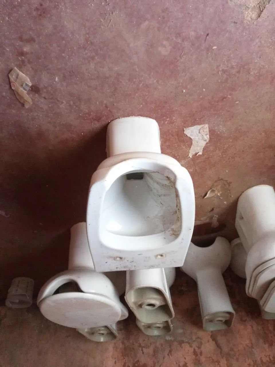 Vasos Sanitários em Cerâmica - Foto 2
