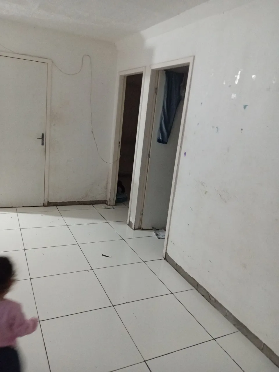 Apartamento térreo, no conjunto parque dos Caetés