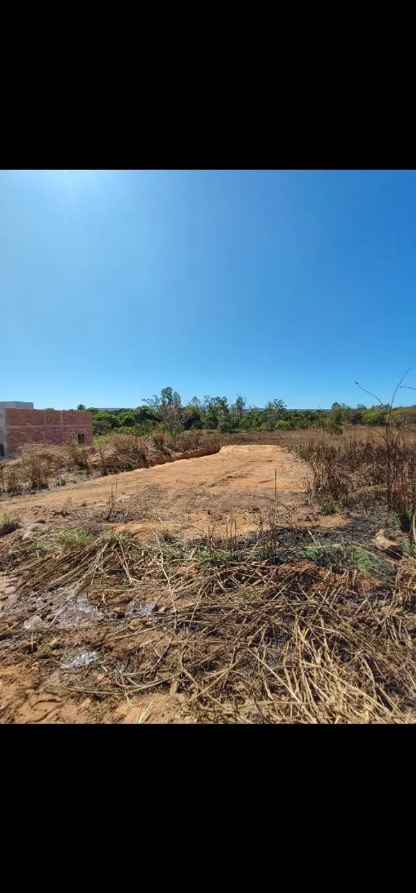 Lote no Residencial Araras (Polinésia e Caribe)