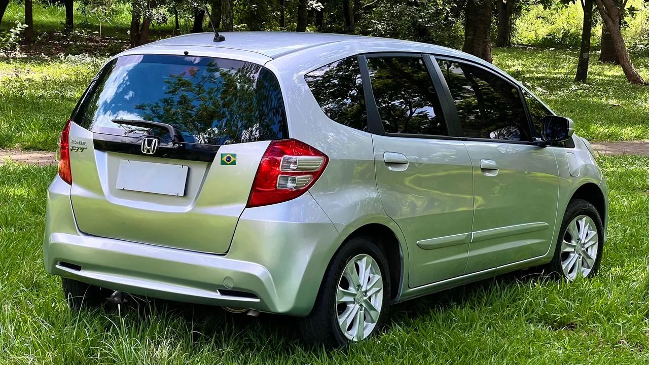 HONDA FIT 2014 1.5 FLEX AUTOMÁTICO - 78.830 KM  - Foto 4
