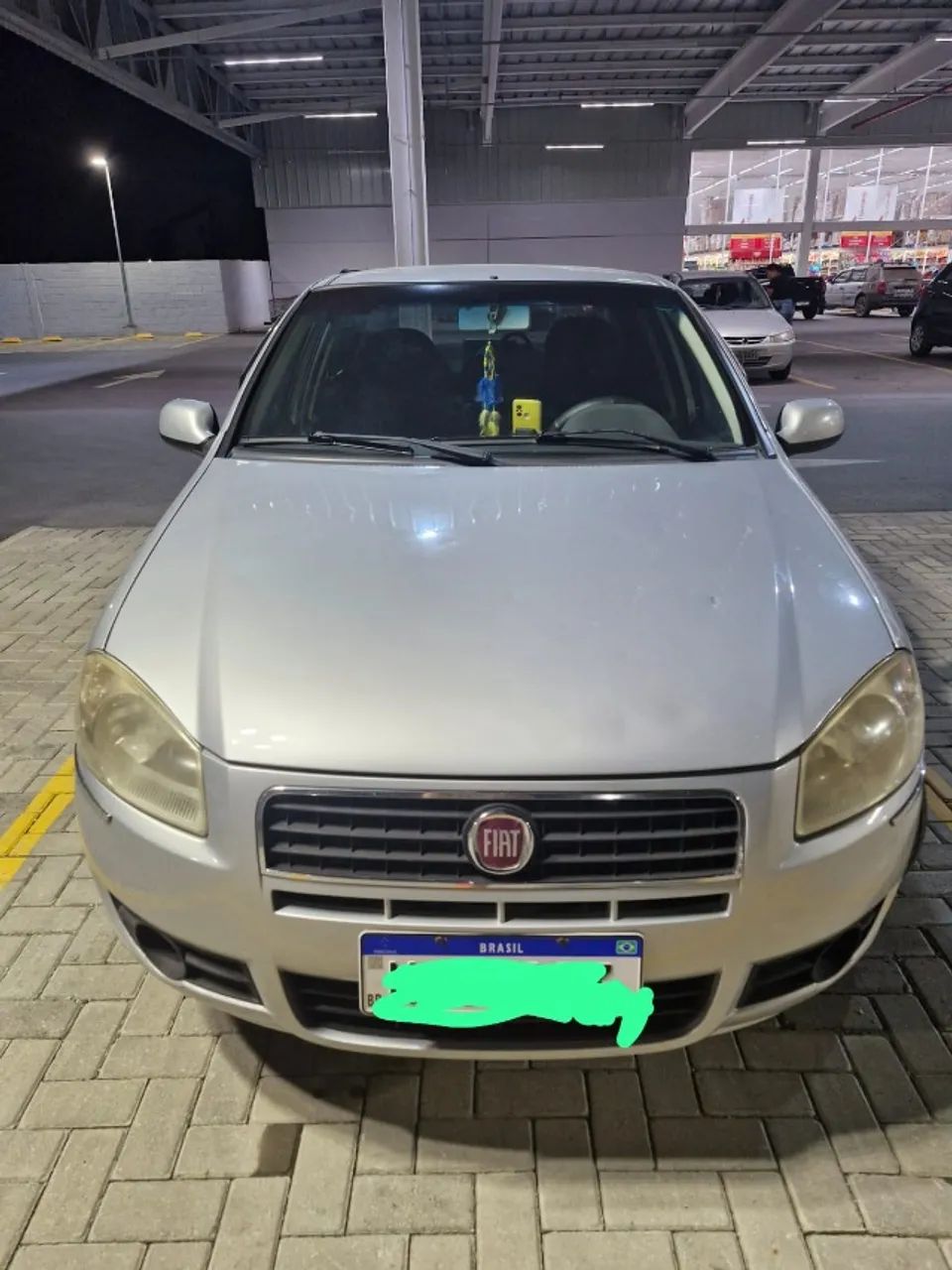 Fiat Siena EL Celebration 1.0 8v. 2012