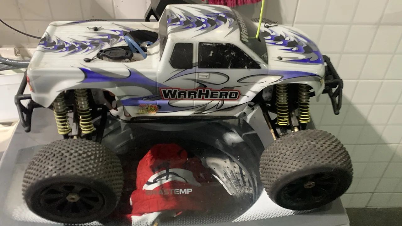 Lindo carro , pra vender está bom e eu não sei brincar  - Foto 2